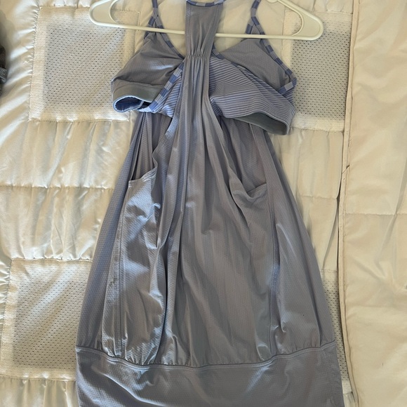 Lululemon Tank Top with build in sports bra - Picture 2 of 2